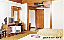 Golden Beach Hotel - 1